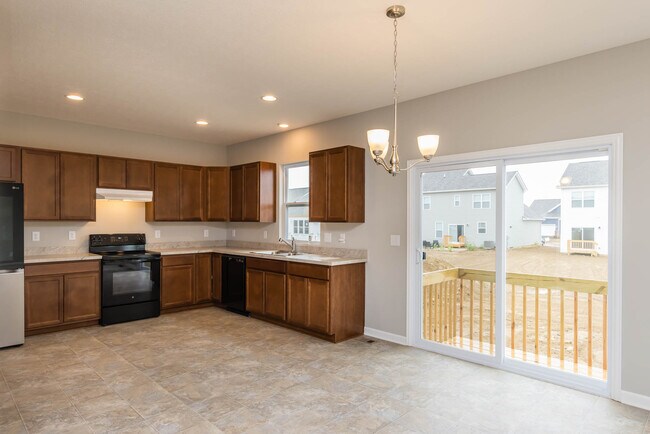 Photo - 963 Speedliner Dr