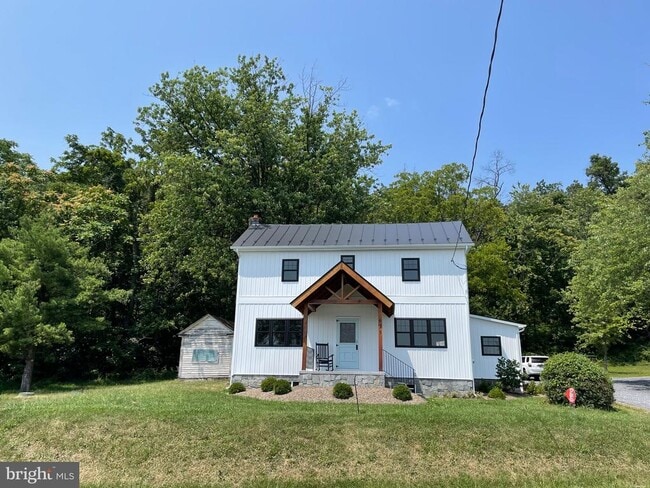 Photo - 675 Frog Hollow Rd House