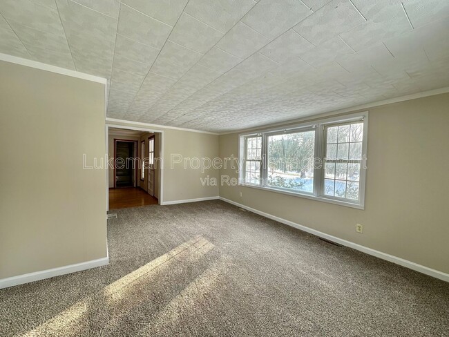 Photo - 4400 Orchard Rd