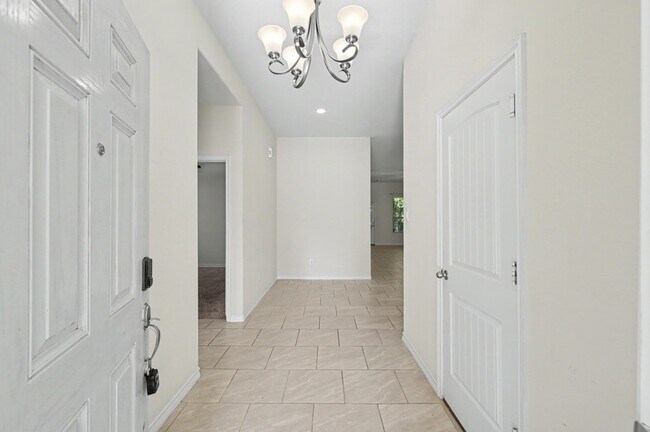 12250 Antilles Ln