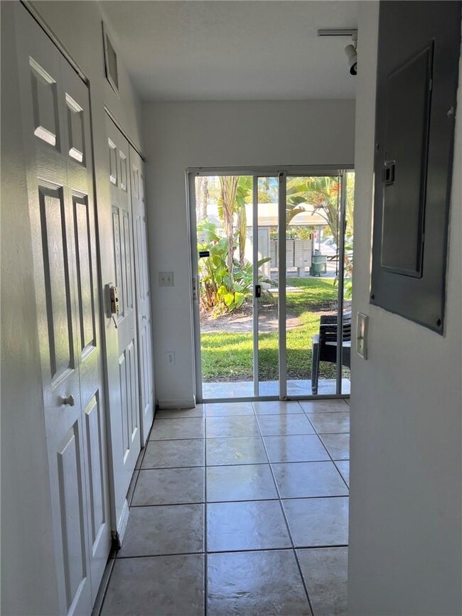 Photo - 680 NW 79th Ter Condominio Unidad 104