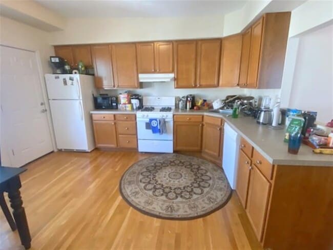 Photo - 389 Columbia St Apartment Unit 3