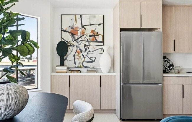 Photo - 85 Duboce Ave Unit 301