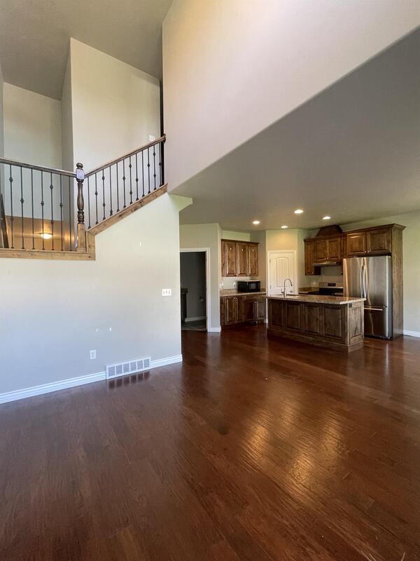 Building Photo - 1166 S 200 E Rental