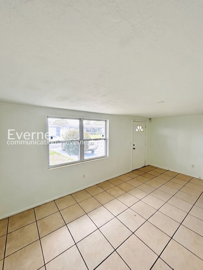 Photo - 3749 Beechwood Dr