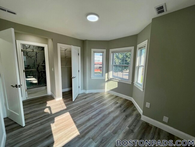 Building Photo - 103 Felton St Rental