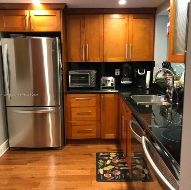 Photo - 8625 NW 8th St Unidad 317