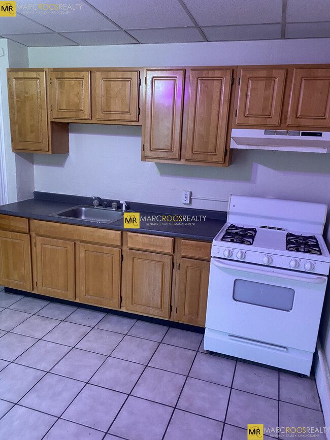 Photo - 180 Harvard St Condo Unit 3