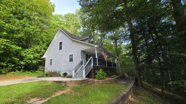 Building Photo - 3 Bedroom 2 Bathroom home for rent