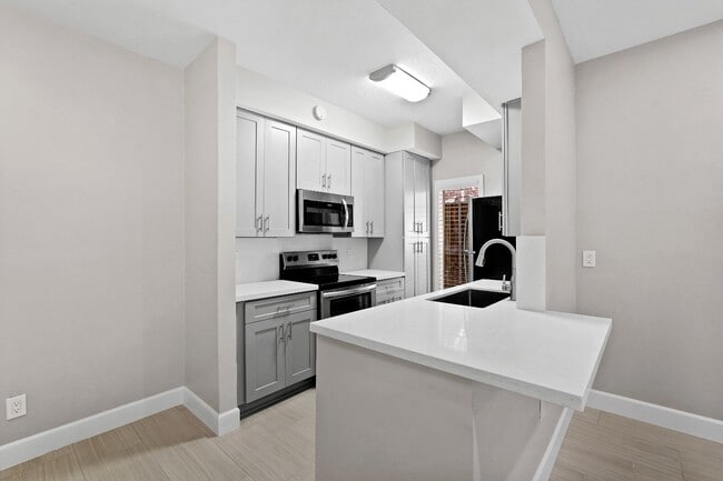 Photo - 2300 Augusta Dr Unit True