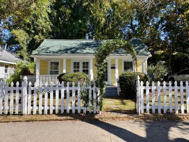Photo - Short Term available! Adorable renovated cottage! Walk or bike to campus, anywhere downtown.