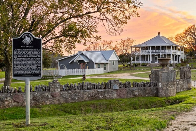 Photo - 9 Maytum Pass Unidad ID1054130P