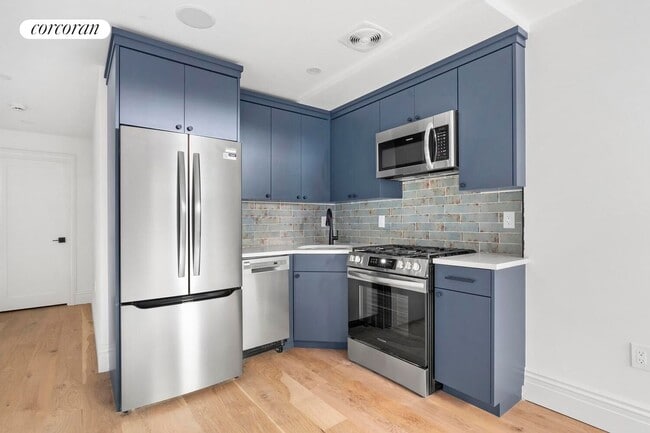 Photo - 386A Lafayette Ave