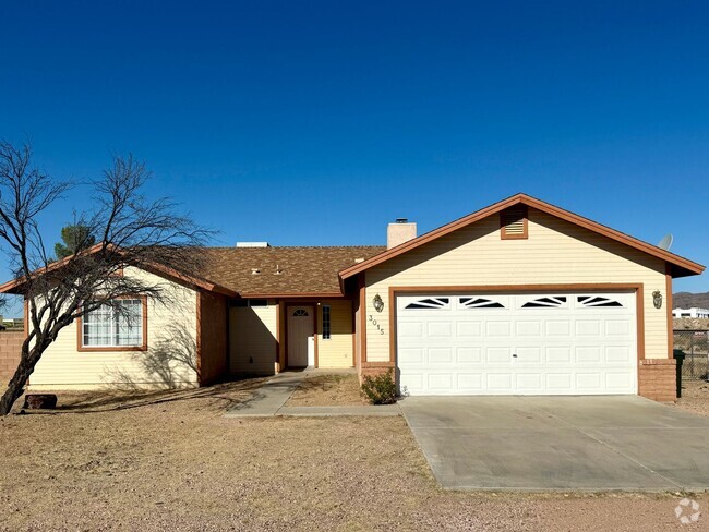 Building Photo - Cute 3 bedroom, 2 bathroom home