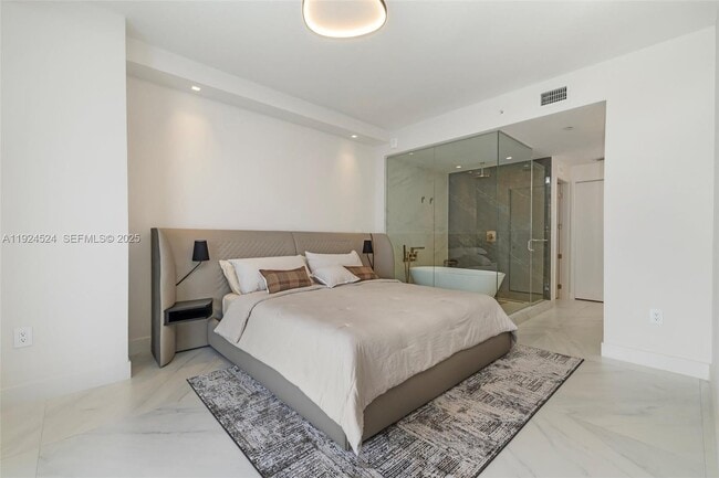 Photo - 700 NE 24th St Unit 2505