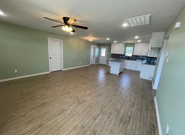 Photo - 109 Spruce Tree Ct