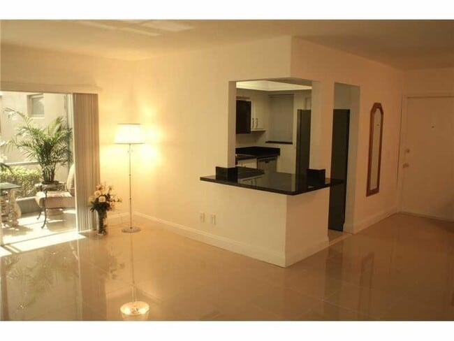 Photo - 2451 SW 82nd Ave Unit 106