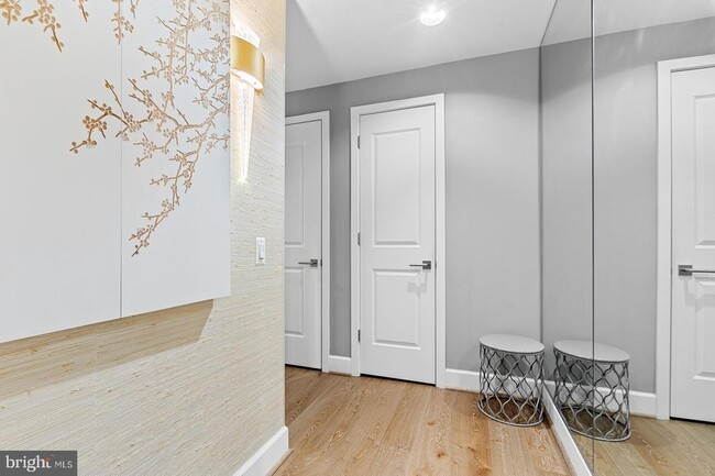 Photo - 7171 Woodmont Ave Unit 206