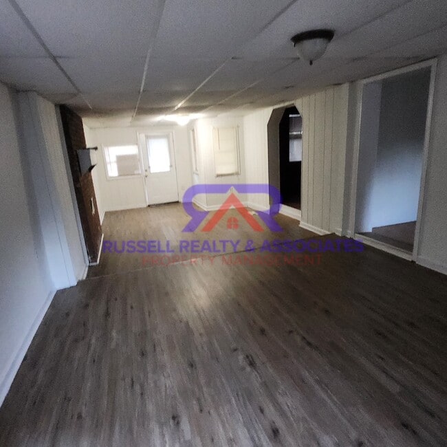 Photo - 106 Dilcy Daniel Dr