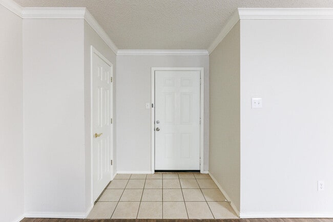 Photo - 3102 109th St