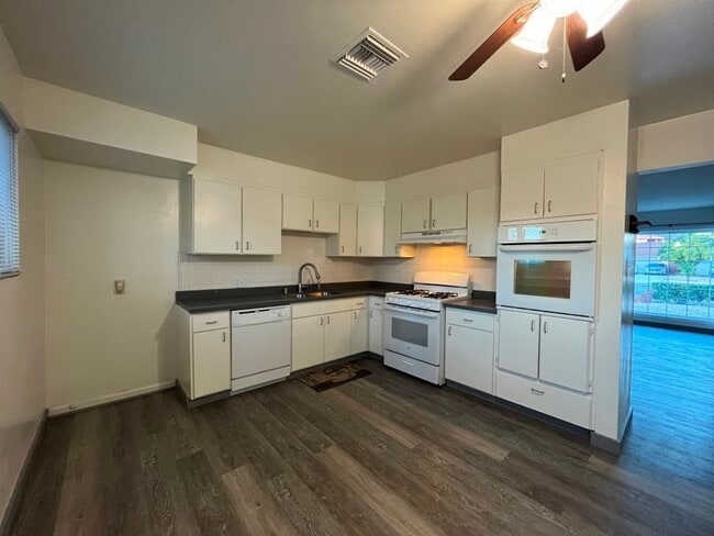 Photo - MOVE-IN READY 4+2 w/upgrades + tons of parking!