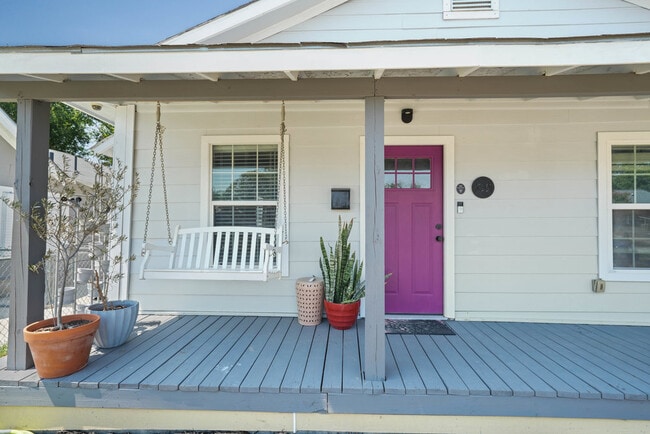 Photo - 1031 Schley Ave