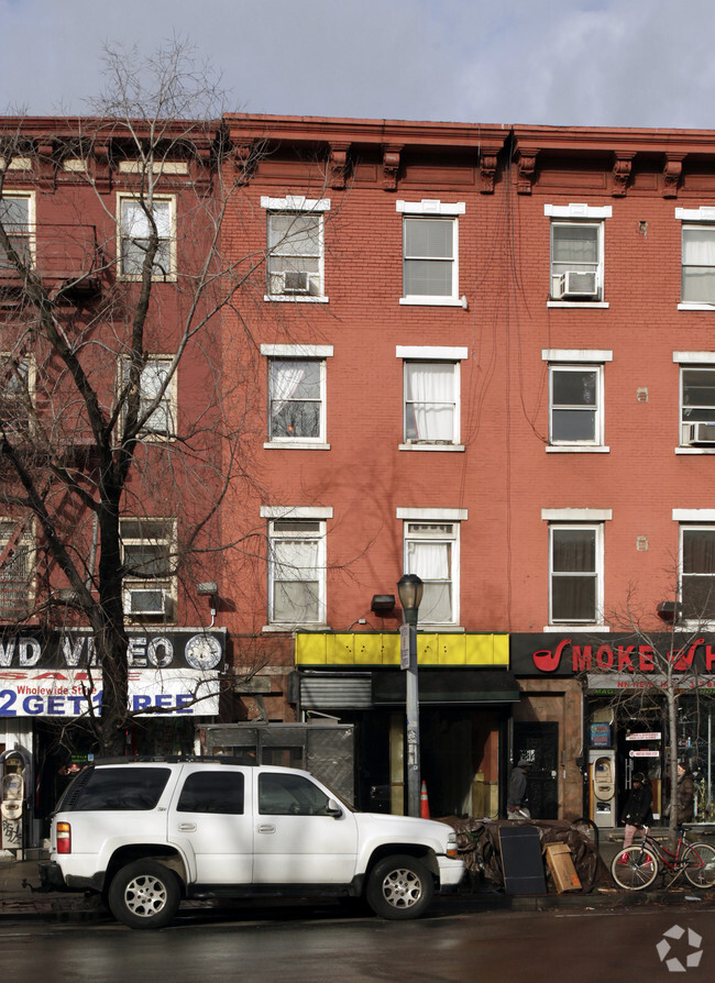 Building Photo - 315-321 Sixth Avenue Rental