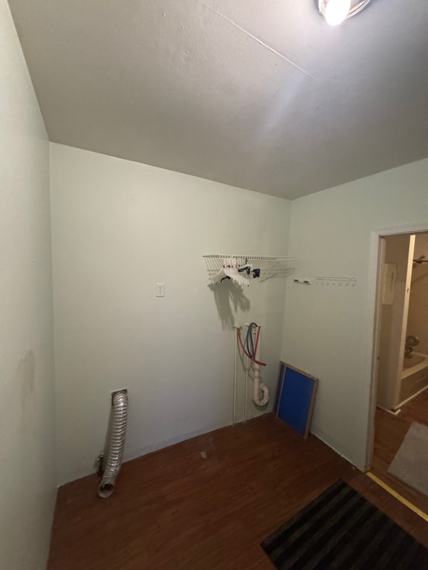 Photo - 2165 Oakdale Ave