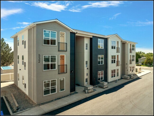 Denali Park Apartments - Denali Park Apartments Unit 201-Denali Park Aptartments