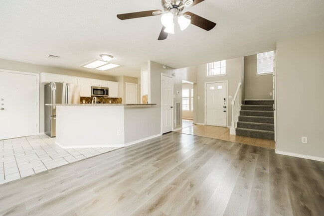 Photo - 1723 Milholland Dr