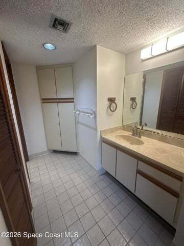 Photo - 1600 Woodland Dr