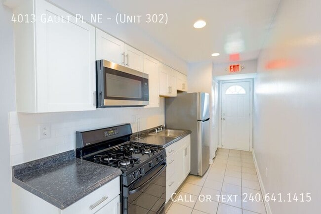 Photo - 4013 Gault Pl NE Unit ( 302)