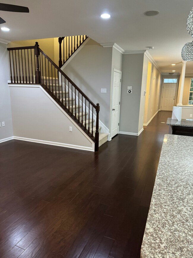 Photo - 47 Nelson Dr