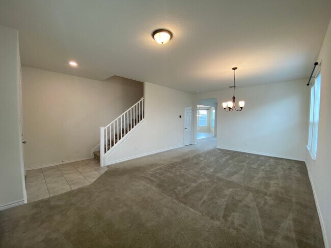 Photo - EDGEBROOK