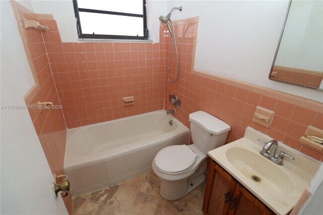 Photo - 1206 N 22nd Ave Unidad 5