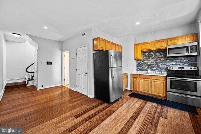 Building Photo - 1405 N 7th St Rental