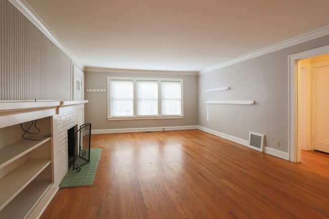 Photo - Spacious & Updated in Brookside! ALL appliances included!