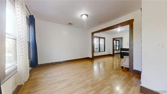 Photo - 173 Grote St