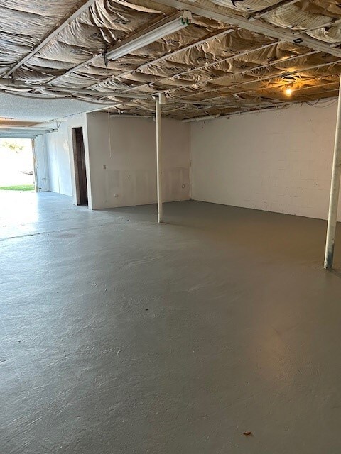 Photo - 411 S Nimbus Ave Unit 3