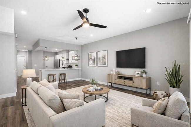 Photo - 26532 Castleview Way