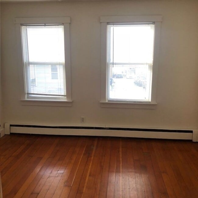 Photo - Cozy 1BR/1BA Available December! Unidad 1B