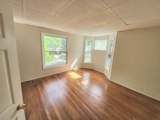 Photo - 189-191 Parsells Avenue Unit 189 Parsells Ave