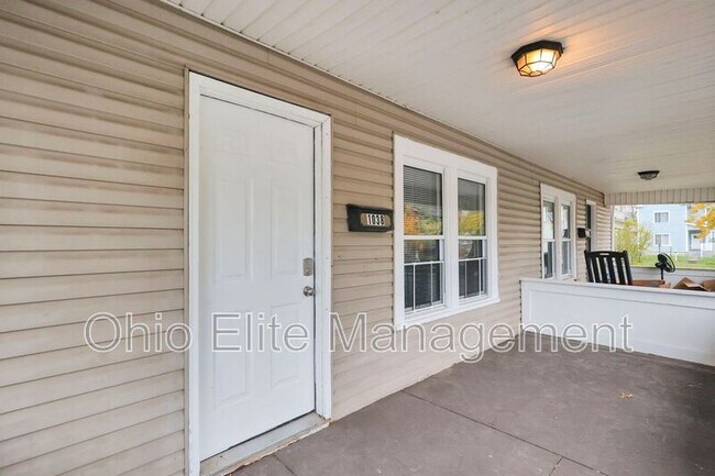 Photo - 1038 Forest St