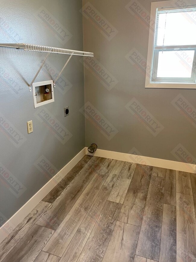 Photo - 3 Bedroom Townhome with a Garage!