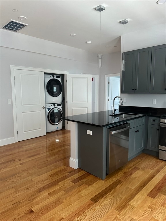 Photo - 804 Waverly St Unit 303