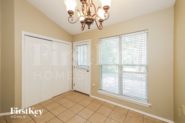 Photo - 7602 Iris Dr