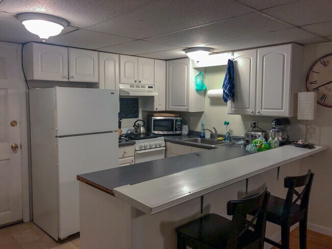 Photo - 14 Alberta Ter Apartments Unit 2A