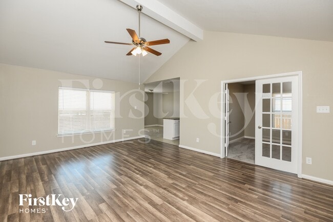 Photo - 6000 Spring Ranch Dr