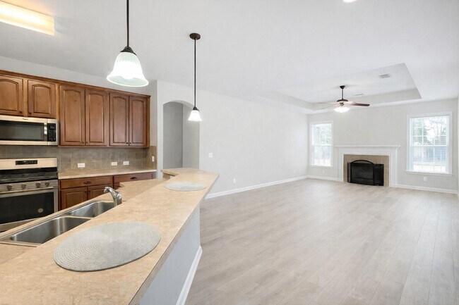 Photo - 9524 Helmsley Cir