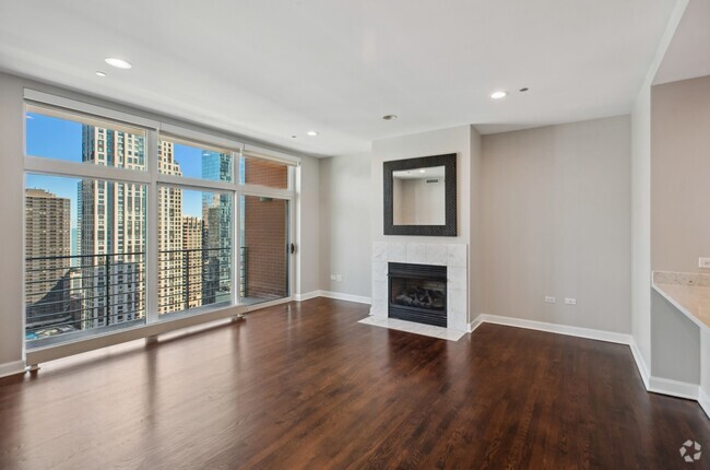 Building Photo - 415 E North Water St Unit 33D Rental